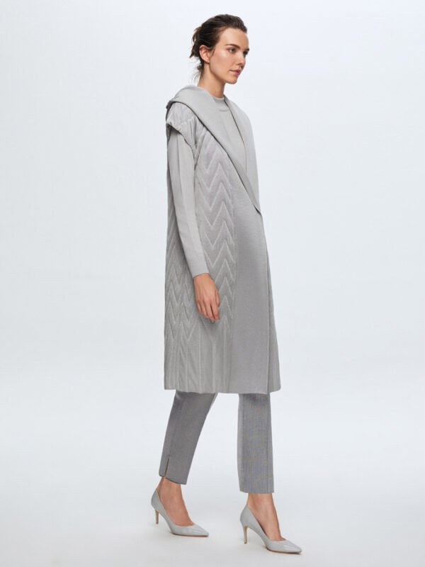 T24K-1001 / Quilted Hoodie / هوديي مبطن