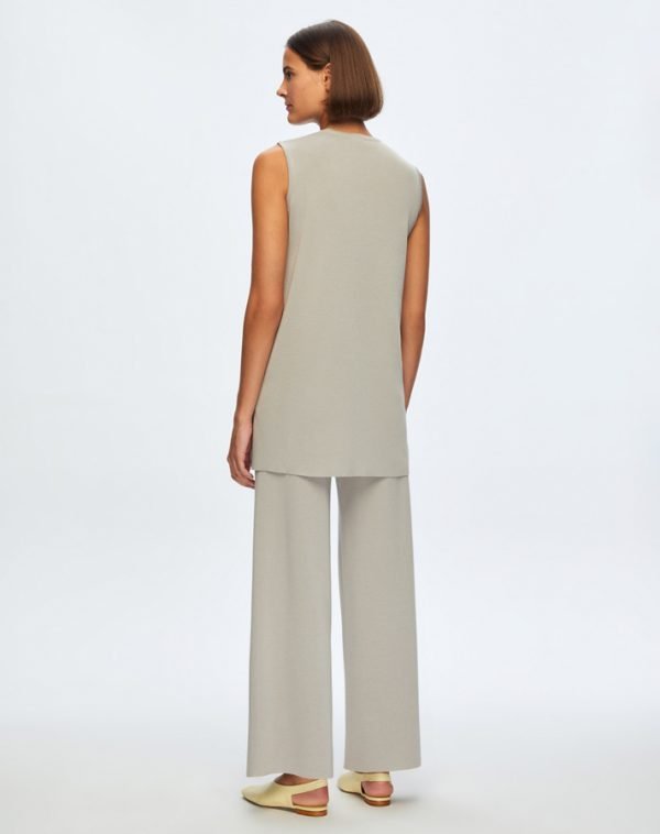 T24K-6000 / Sleeveless Basic Tunic (T24K) / تونيك أساسي بدون أكمام - Image 11