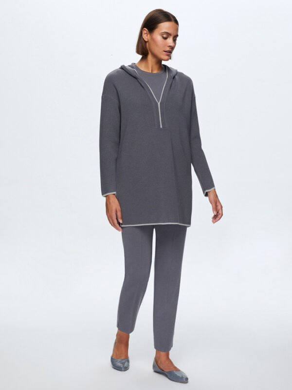 T24K-6004 / Thessaloniki Knitted Hooded Tunic /سترة ثيسالونيكي محبوكة بغطاء للرأس