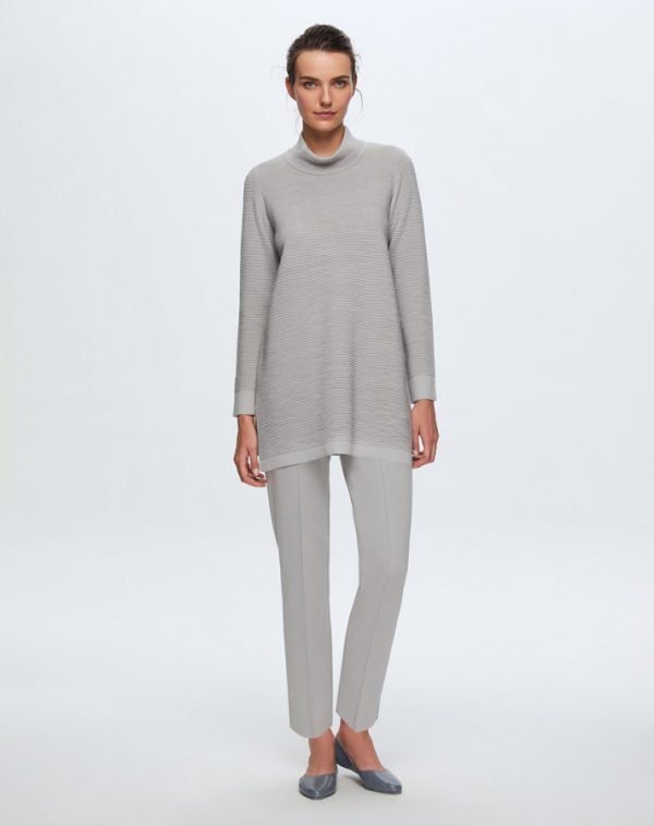 T24K-6013 / Thick V Neck Tunic / تونيك سميك برقبة على شكل حرف V - Image 3