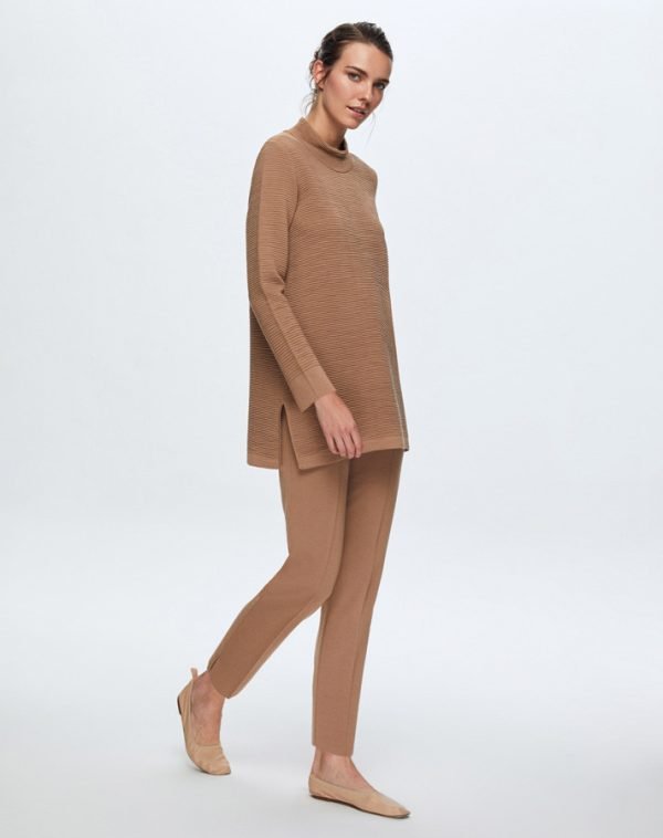 T24K-6013 / Thick V Neck Tunic / تونيك سميك برقبة على شكل حرف V - Image 9