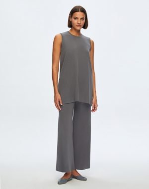 T24K-7001 / Wide Leg Knitwear Trousers / بنطلون تريكو واسع الساق