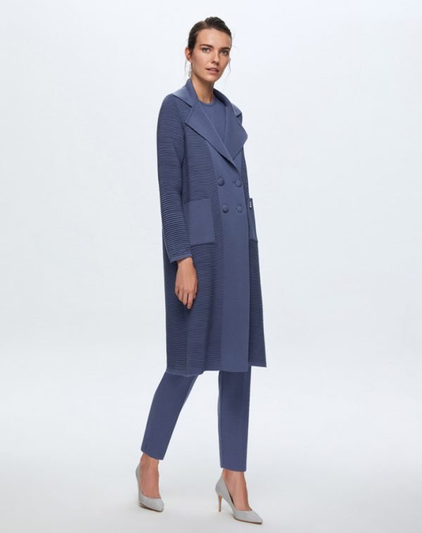 T24K-8014 / Self-Rip Buttoned Jacket / سترة بأزرار ذاتية التمزق