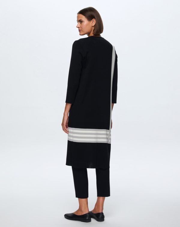 T24K-9000 / Side And Hem Striped Cardigan / سترة مخططة على الجانب والحاشية - Image 5