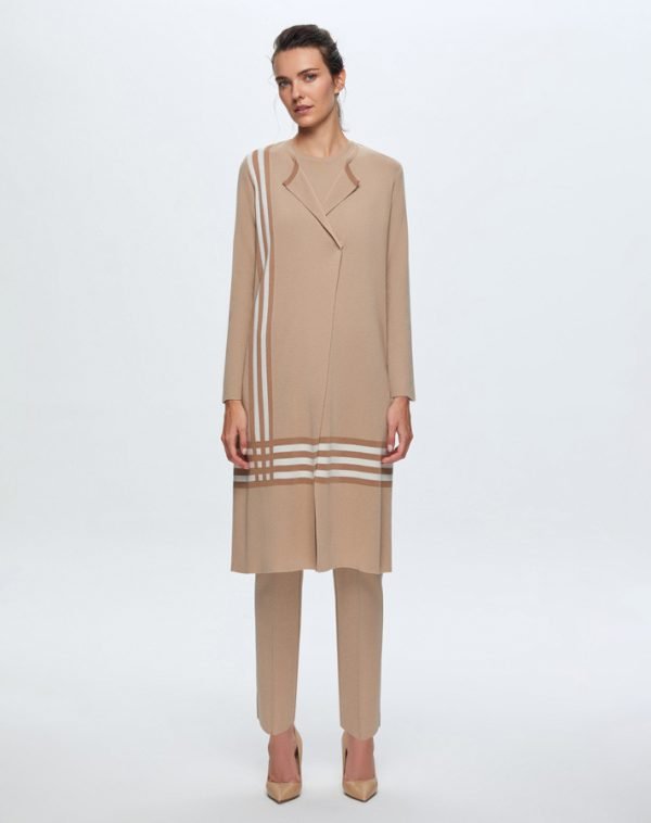 T24K-9000 / Side And Hem Striped Cardigan / سترة مخططة على الجانب والحاشية - Image 6