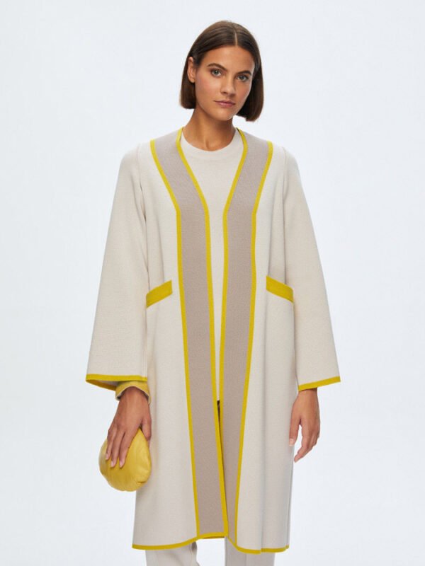 T24K-9002 / Clean Cut Knitwear Cardigan / سترة محبوكة نظيفة