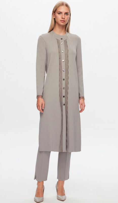 T24Y-9010 / Buttoned Long Knitted Cardigan / سترة محبوكة طويلة بأزرار