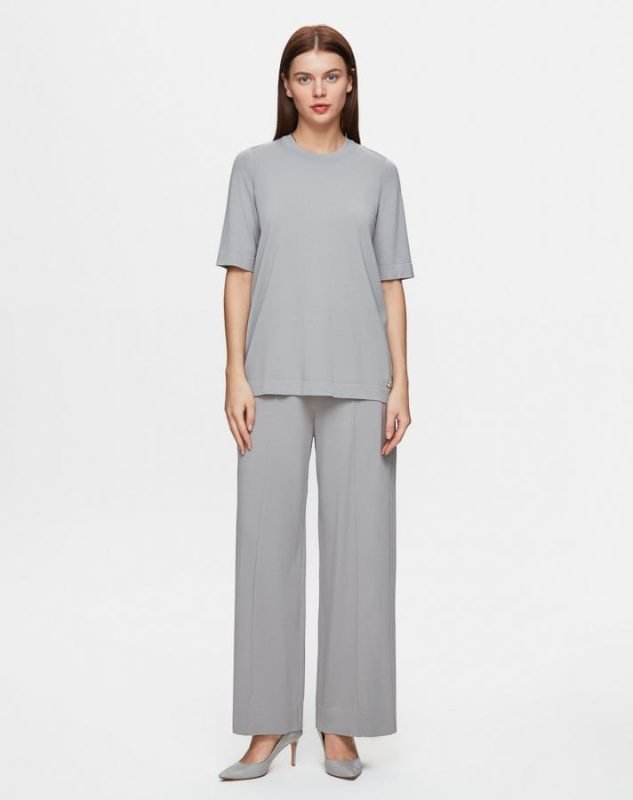 T25Y-7009 / Wide Leg Knitwear Trousers / بنطلون تريكو واسع الساق
