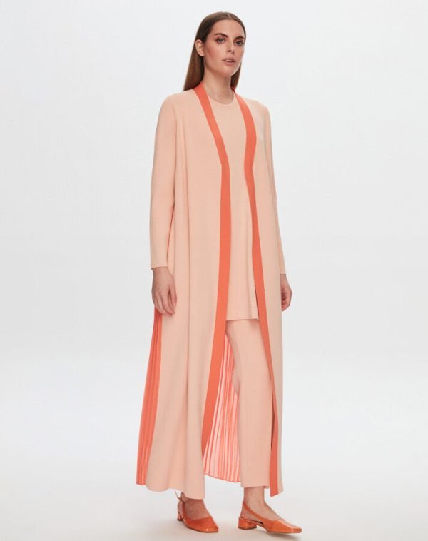T24Y-9320 - Chiffon Back Pleat Knitwear Long Cardigan / كارديجان طويل محبوك من الشيفون مع طيات خلفية - Image 6