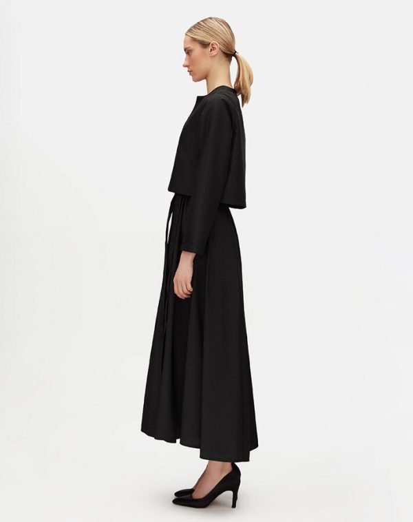 T25Y-8049 / Short Taffeta Jacket with Puffy Skirt  Set / طقم جاكيت قصير من التفتا مع تنورة منتفخة - Image 3