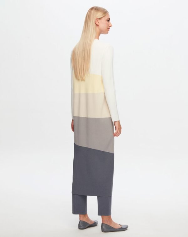 T24Y-9500 / Color Blocked Long Cardigan Set  /  طقم كارديجان طويل بألوان متعددة - Image 2