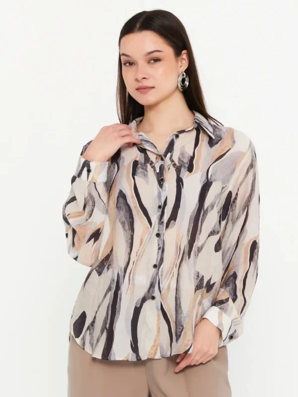 ONN248 / A Printed Shirt with Long Sleeves / قميص منقوش بأكمام طويلة